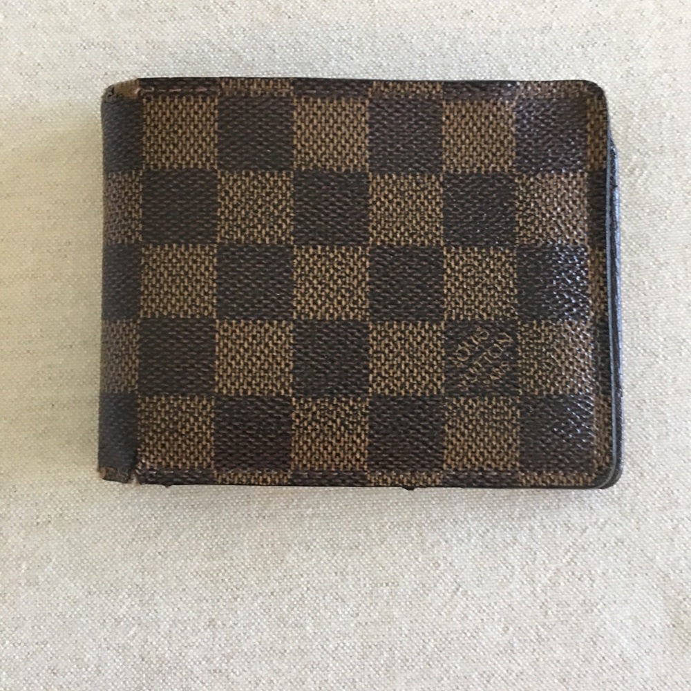Louis Vuitton Daniel Bi-Fold Wallet